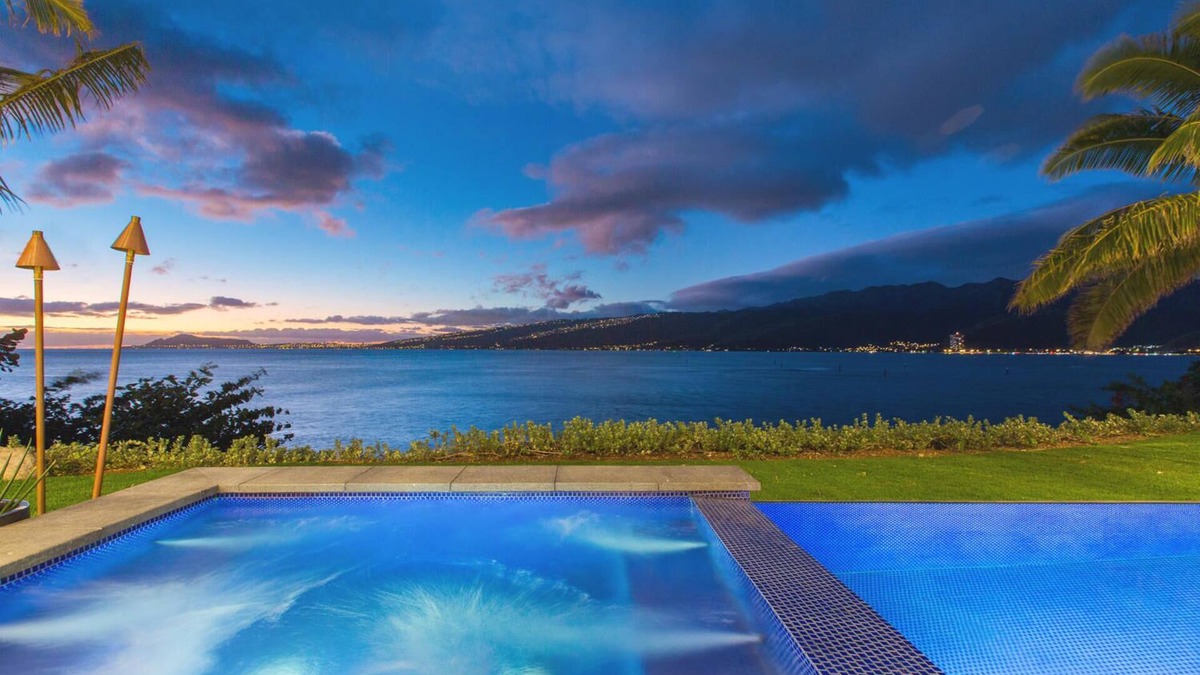 Hawaii Kai House | 10% Off Summer Special! Luxury Oceanfront Estate: Ocean House