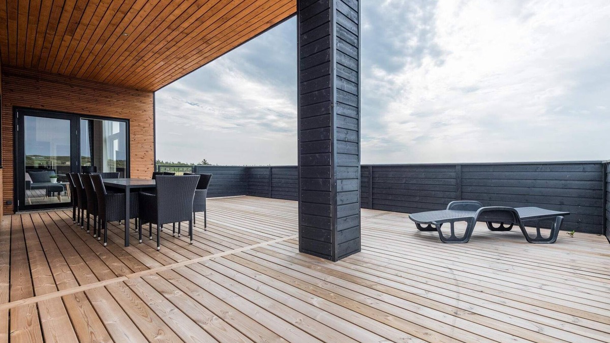 Bjerregard Strand House | 10 person holiday home in Hvide Sande