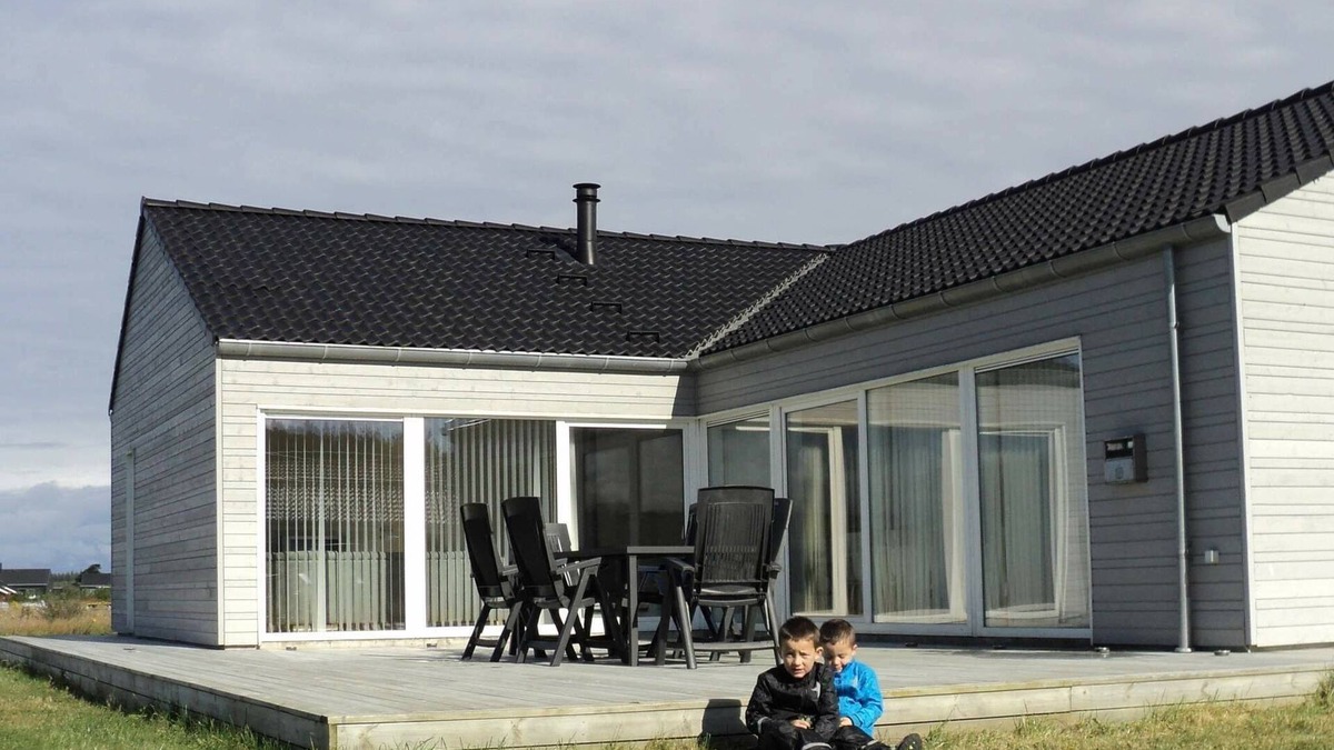 Tranum House | 10 person holiday home in Brovst