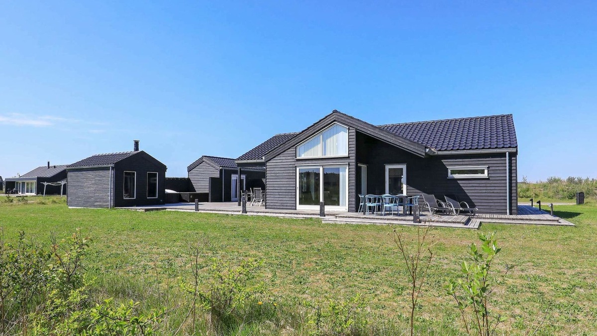 Tranum House | 10 person holiday home in Brovst