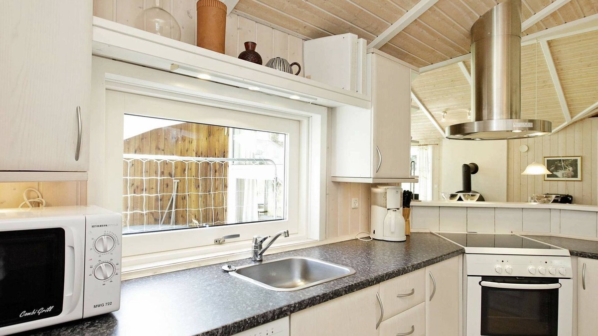 Aalbaek House | 10 person holiday home in Ålbæk