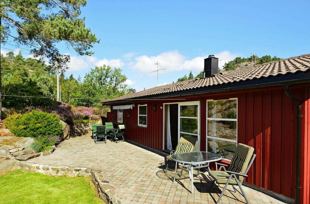 Arendal House | 10 person holiday home in tvedestrand-By Traum