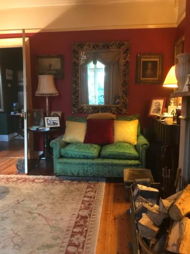 Winchester Bed & Breakfast | 10 st james villas