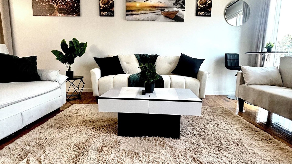 Ironbound District Apartment | 100 Dollars Off October Sales! NYC, JFK, EWR, Newark, Times Square, Prudential