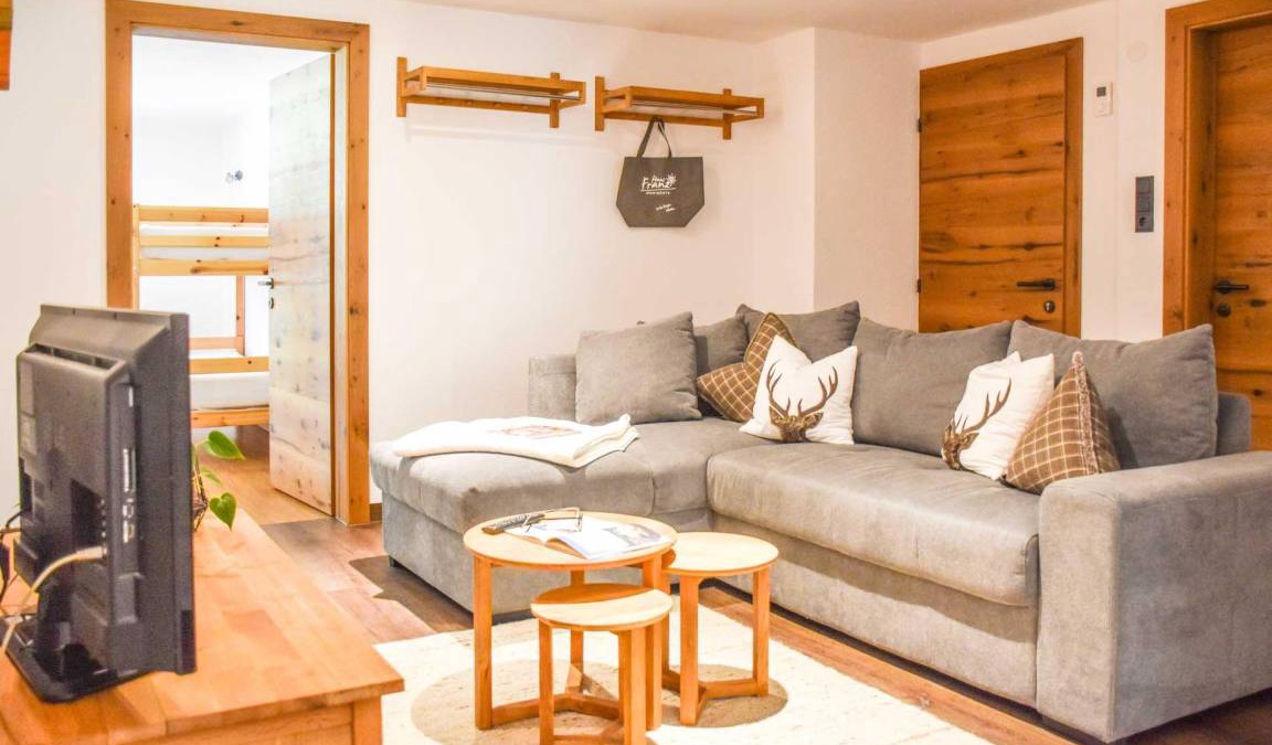Steeg Apartment | 100 m² Apartment ∙ 4 bedrooms ∙ 10 guests