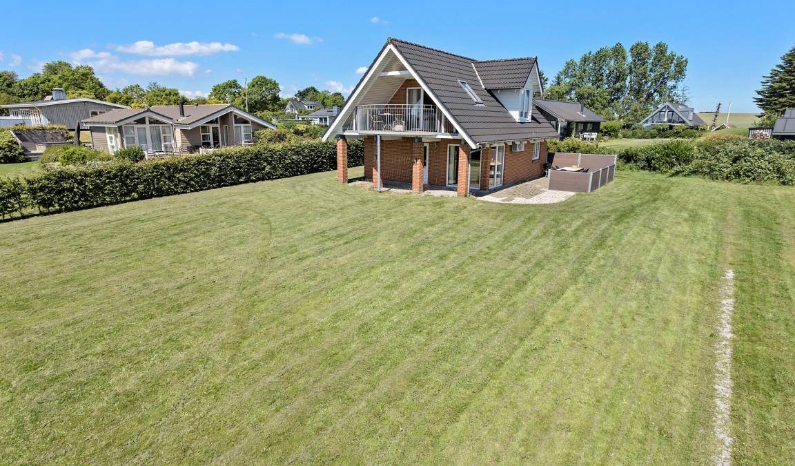 Ronbjerg House | 100 m² House ∙ 3 bedrooms ∙ 6 guests