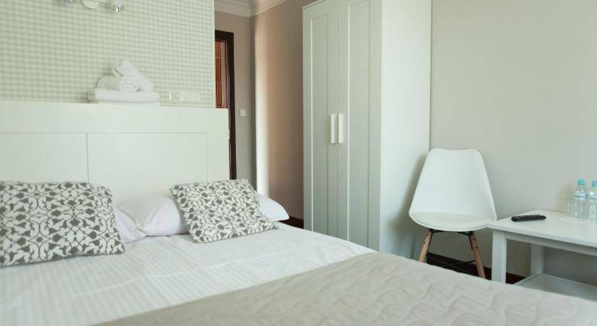 Dobre Miasto House | 100 m² Motel ∙ 3 bedrooms ∙ 8 guests
