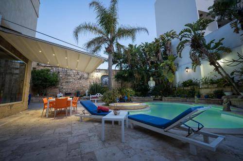 Zurrieq Villa | 100 m² Villa ∙ 5 bedrooms ∙ 10 guests