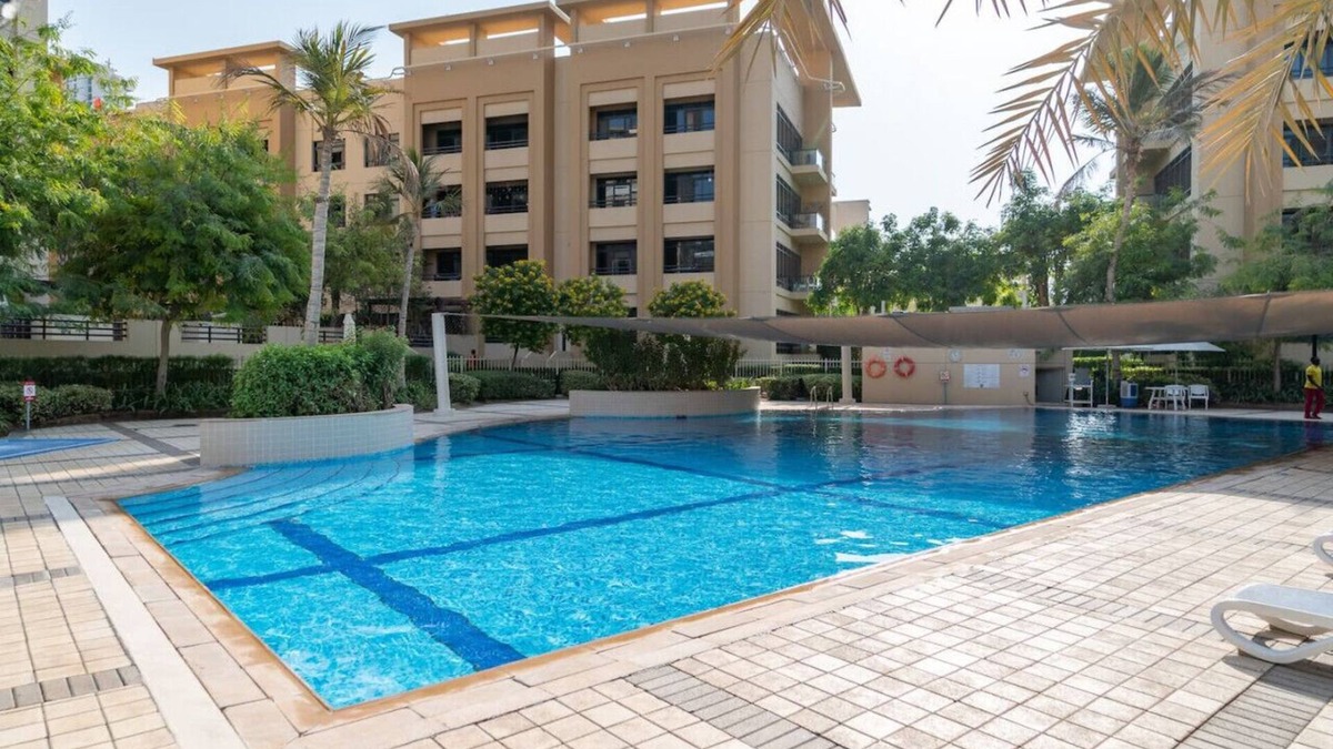 The Greens Apartment | 103 - 3BHK - AL SIDIR GREENS · Spacious 3BHK Golf/Ski Dubai/Emirates Mall/Parks