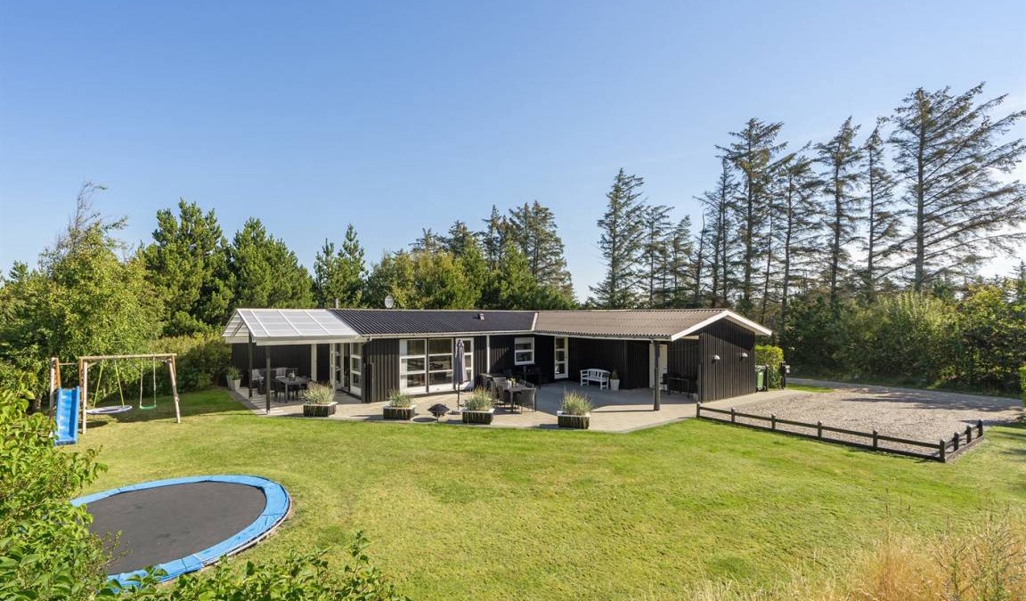 Torup Strand House | 103 m² House ∙ 3 bedrooms ∙ 6 guests