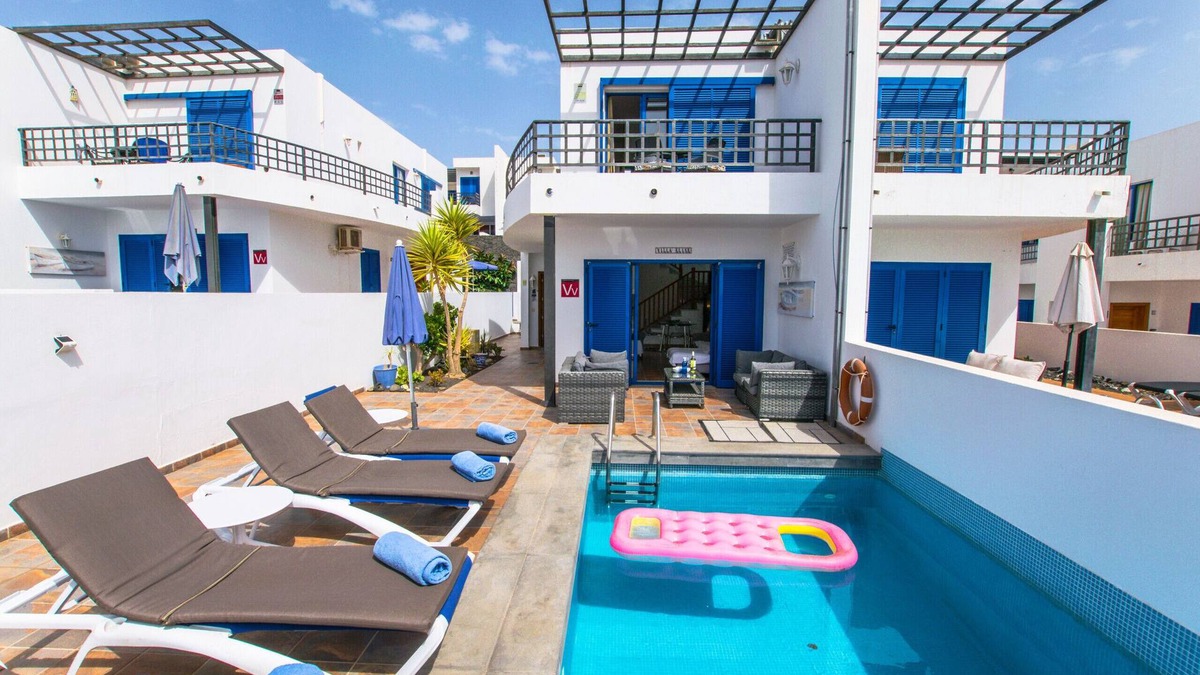 Playa Blanca Villa | 104 - Villa Elise (LH104)