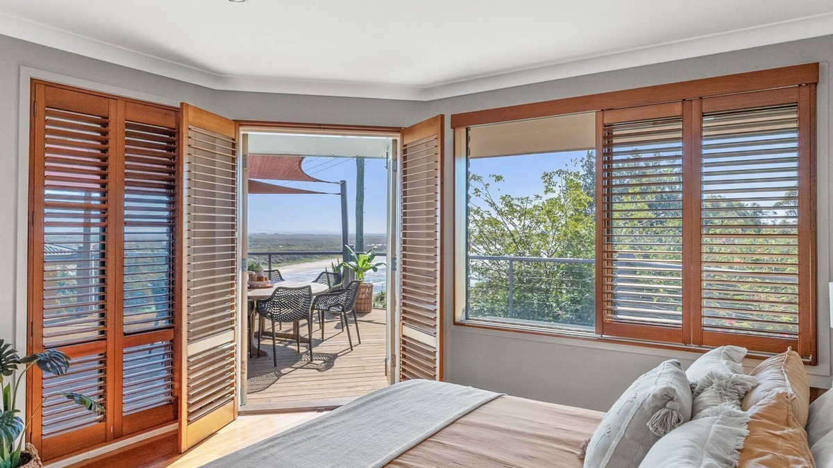 South Evans Head House | 105 Ocean Drive - Two Storey Brick Home
