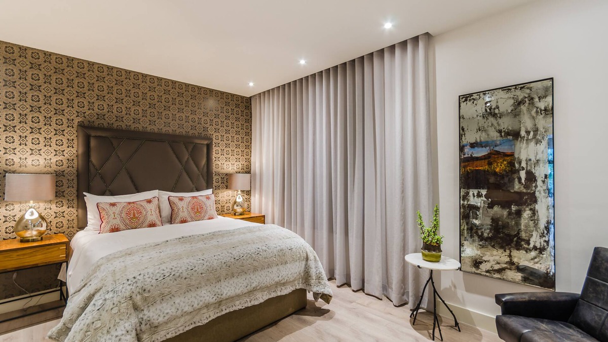 Stellenbosch Central Hotel | 107 Dorpstraat Boutique Hotel