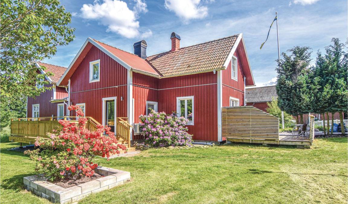 Sollebrunn House | 107 m² Maisonette ∙ 4 bedrooms ∙ 8 guests