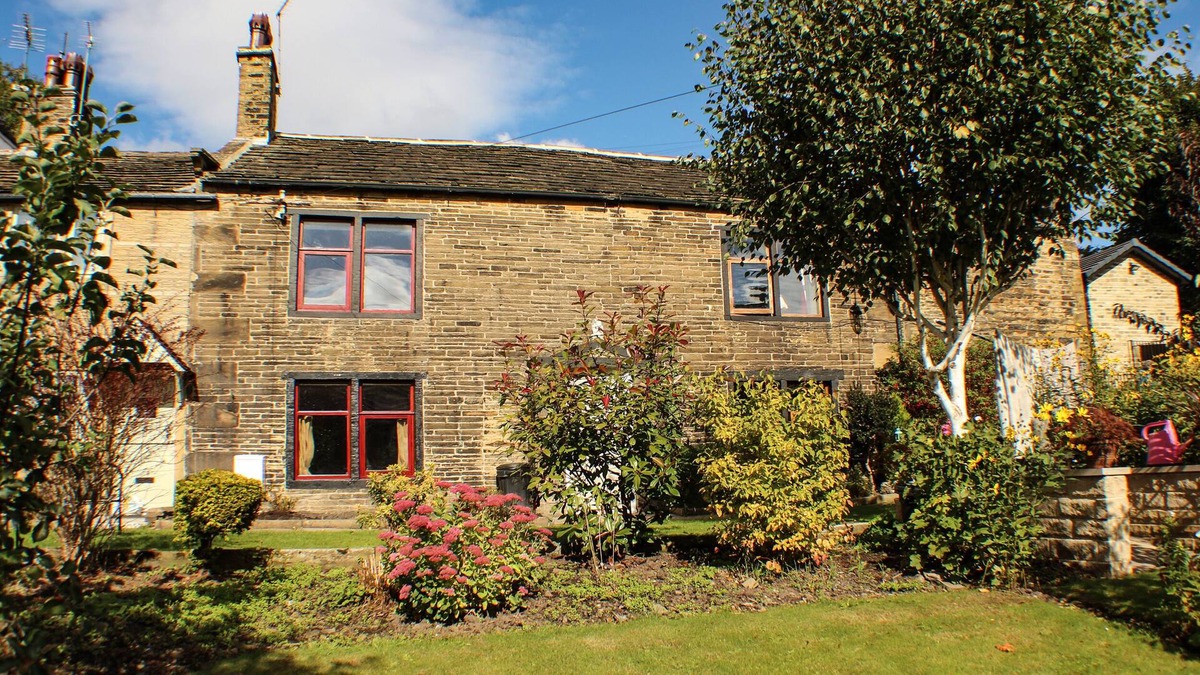 Thornton Cottage | 11 LANE END, pet friendly, with open fire in Thornton, West Yorkshire