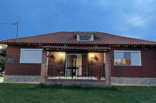 Mangalia House | 110 m² House ∙ 2 bedrooms ∙ 6 guests