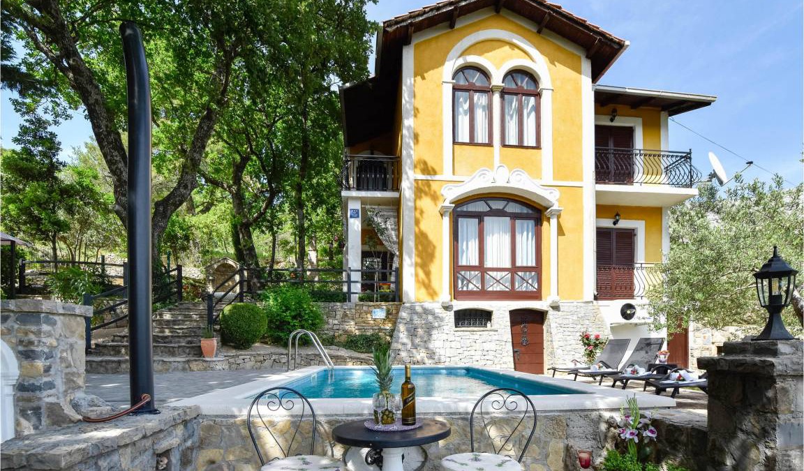 Srinjine House | 110 m² House ∙ 3 bedrooms ∙ 6 guests