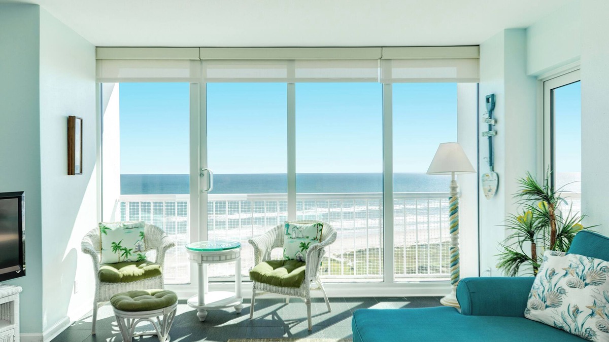 Galveston Condo | 1106 Dolphin Wave Coastal Retreat