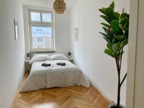 Favoriten Apartment | 110m2 Stylish 4 Bedroom Apartment