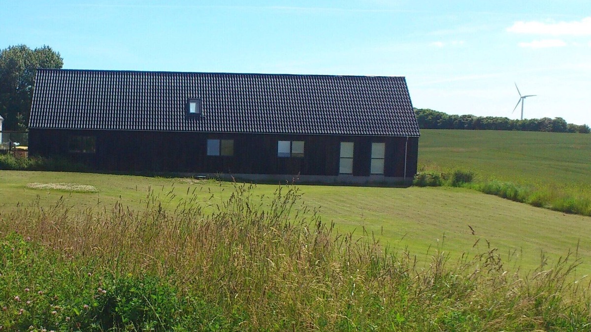 Nykobing Mors House | 115 m2 New built 2-plan house near Galleri Hesselbjerg. Wi-fi. Handicapfriendly.