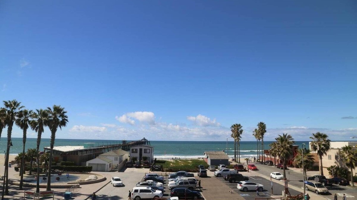 Imperial Beach House | 119 Elm Ave · San Diego Beachfront House 60s to sand, surf, pier