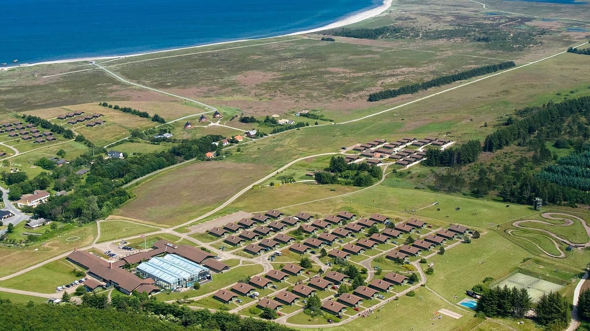 Hanstholm House | 12 person holiday home on a holiday park in Hanstholm