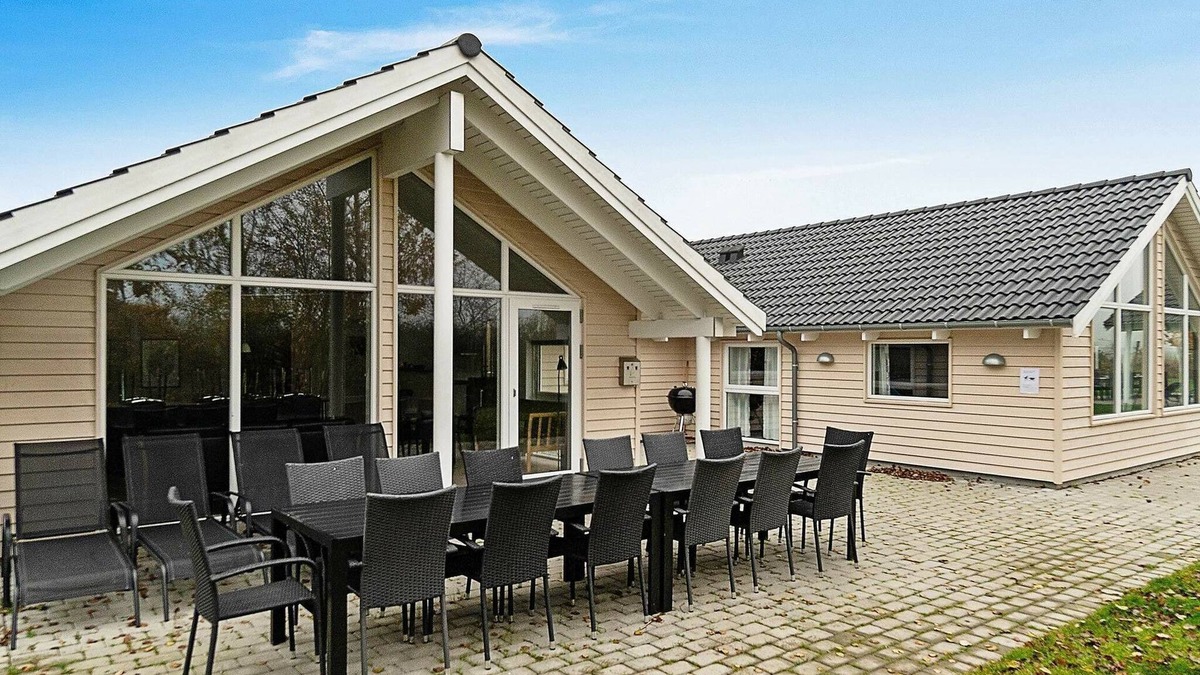 Olpenitz House | 12 person holiday home in Hasselberg