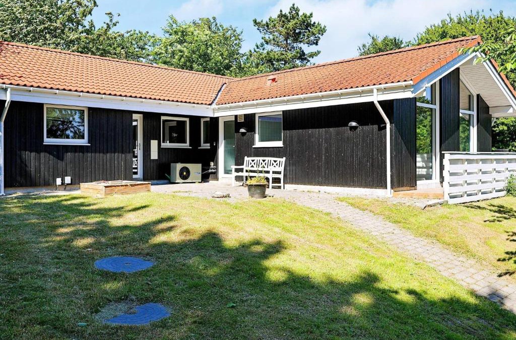 Hundested House | 12 person holiday home in Hundested-By Traum