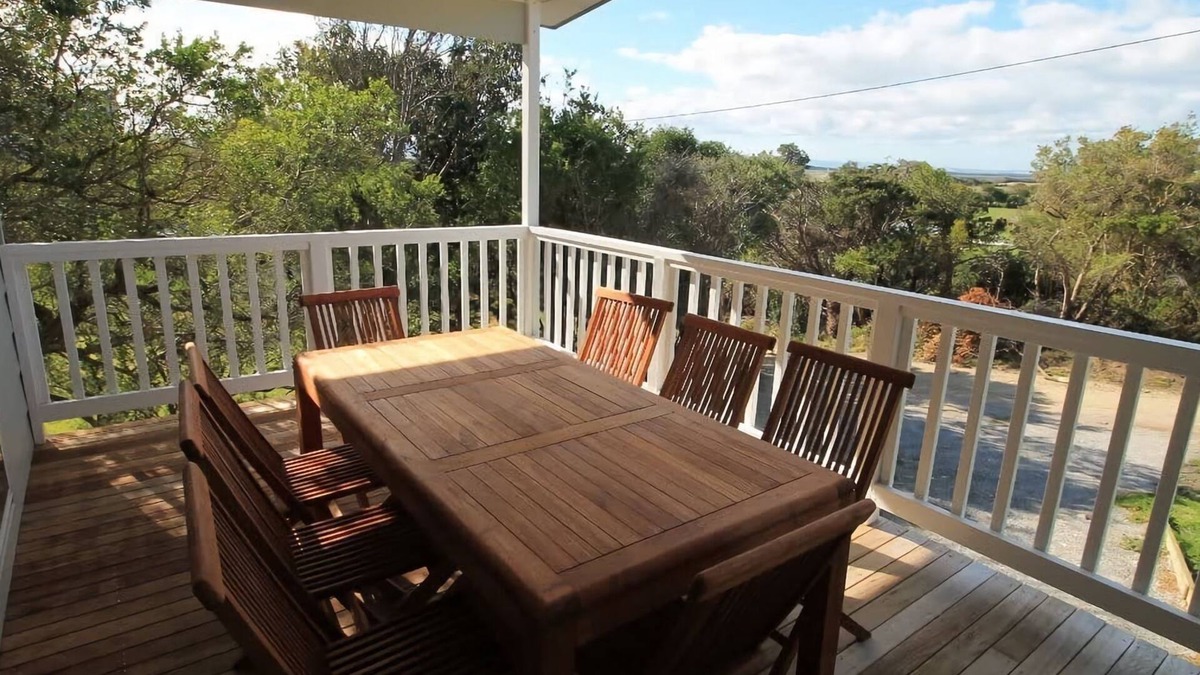 Sandy Point House | 12 Sandy Point Road, Sandy Point