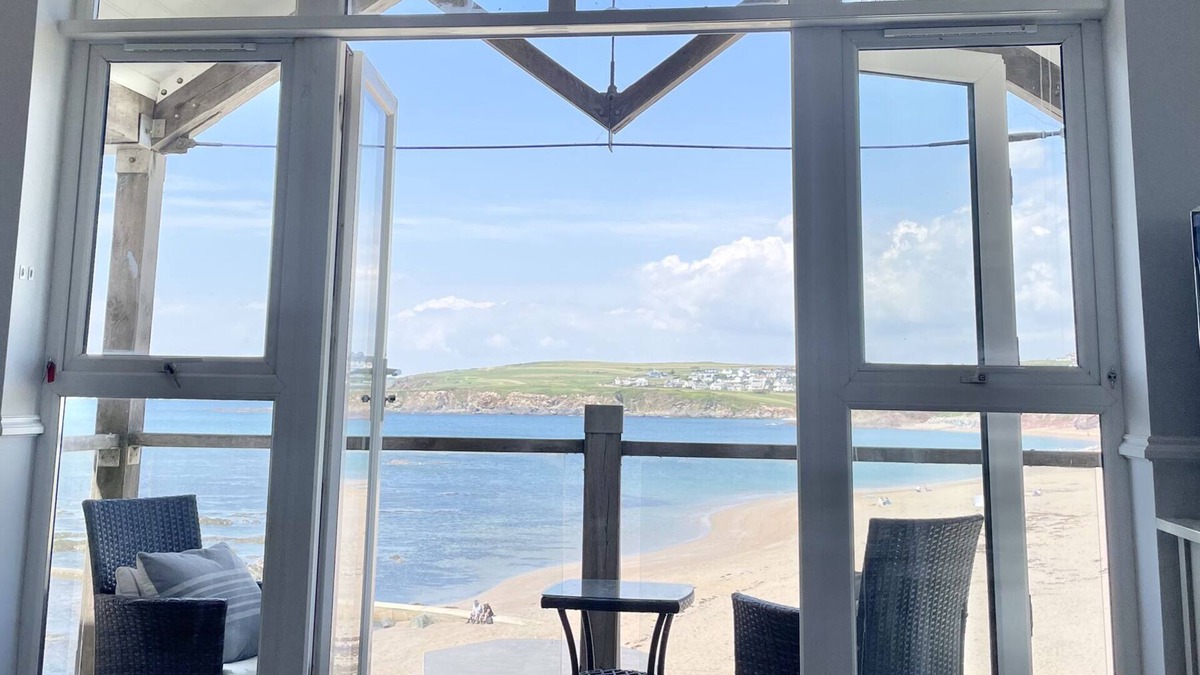 Burgh Island Cottage | 12 Thurlestone Rock