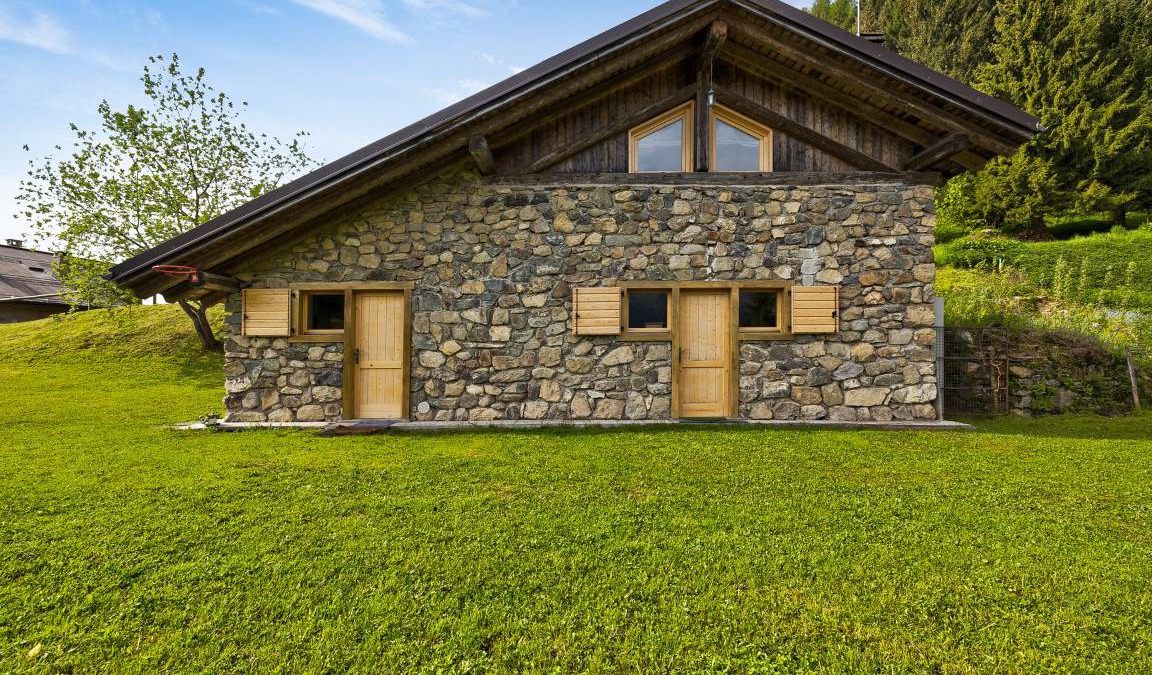 Sella Giudicarie Cabin | 120 m² Cabin ∙ 2 bedrooms ∙ 6 guests