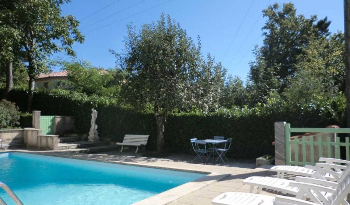 Lacrouzette House | 120 m² Gîte ∙ 3 bedrooms ∙ 6 guests