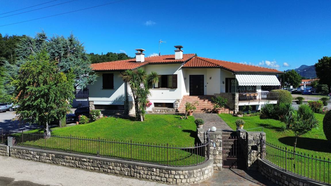 Raffa Villa | 120 m² Villa ∙ 3 bedrooms ∙ 8 guests
