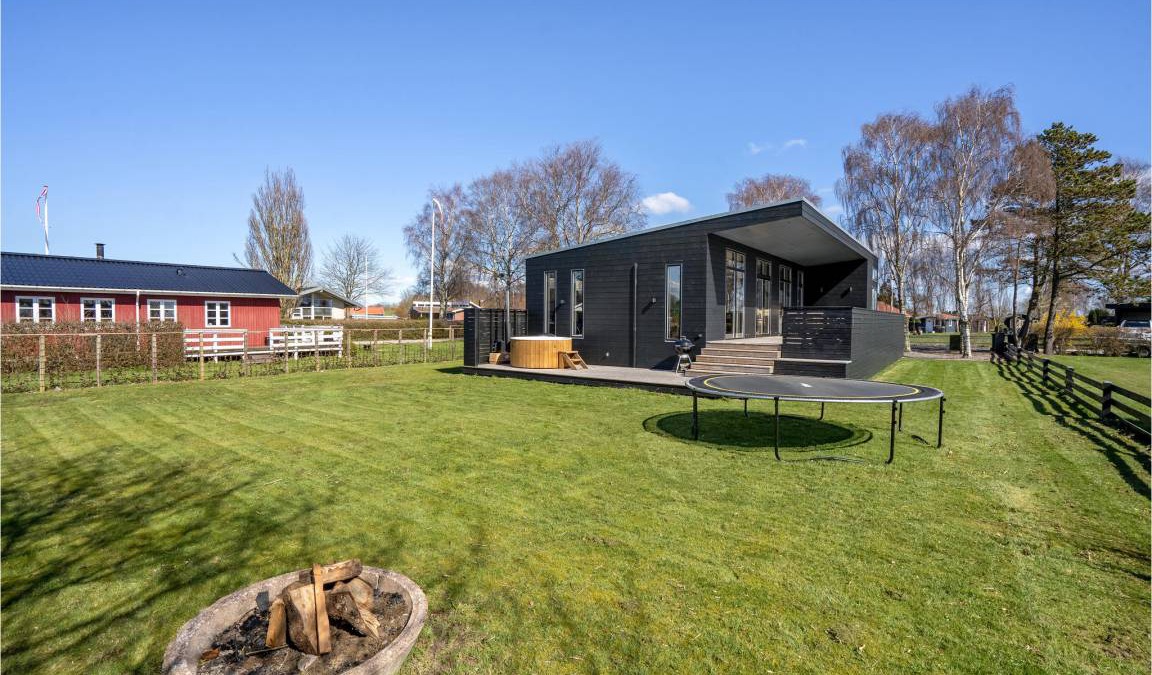 Hejsager Strand House | 122 m² House ∙ 5 bedrooms ∙ 10 guests