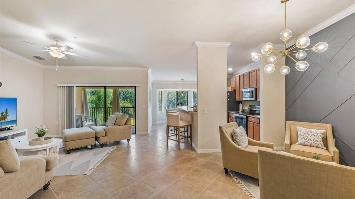 Cypress Lake Condo | 1223 Fort Myers Home