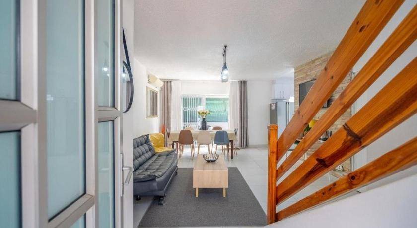 Berea Apartment | 125 m² Apartment ∙ 3 bedrooms ∙ 8 guests