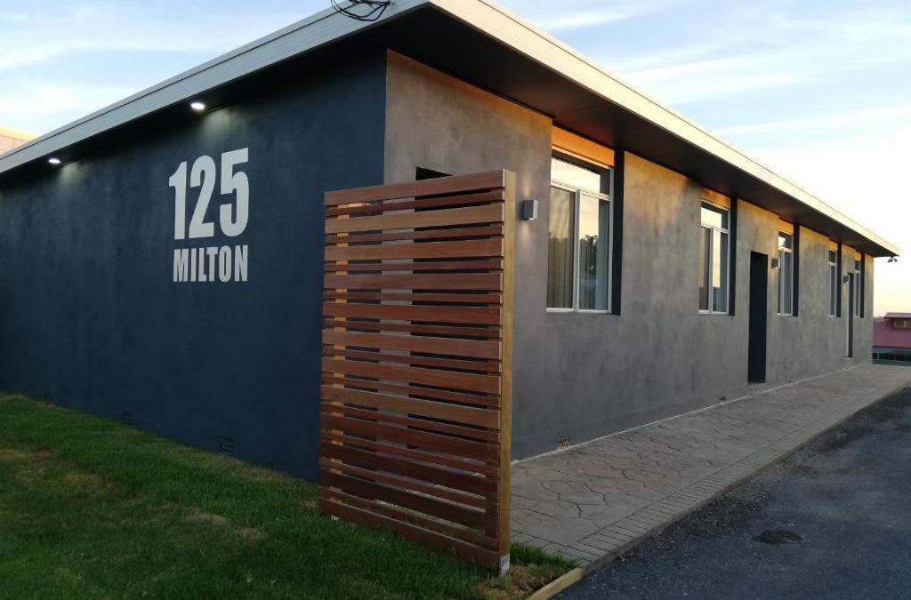 Milton Apartment | 125 Milton