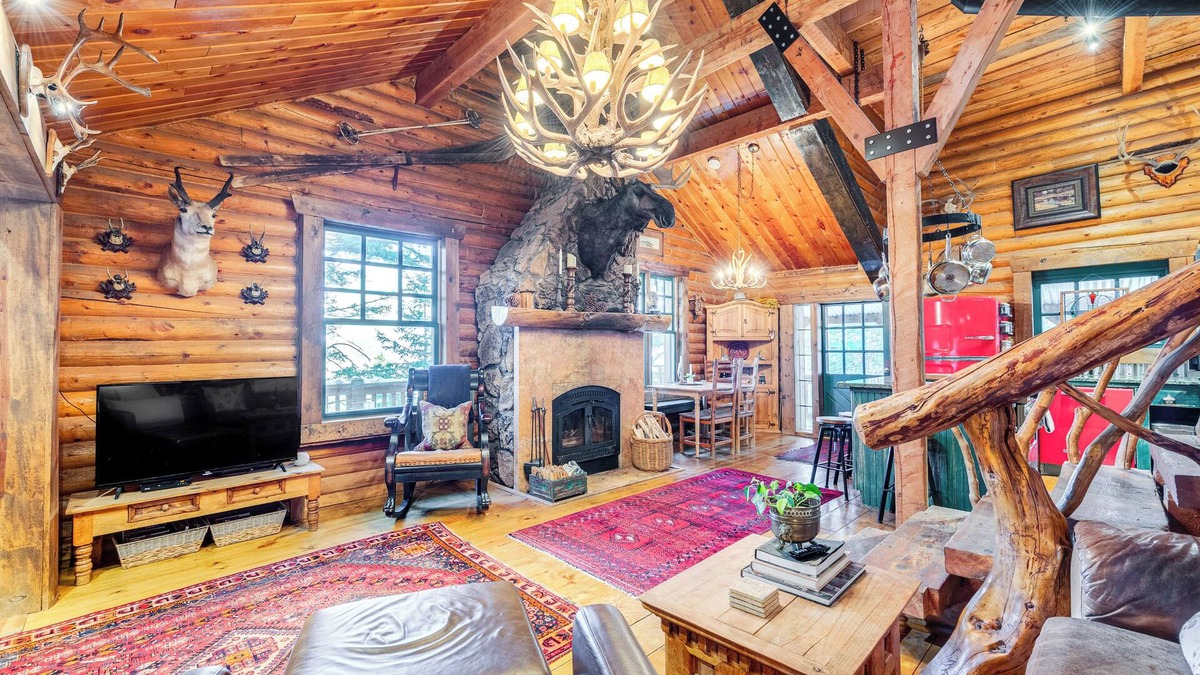 Summit Park Cabin | ~ 13 Mi to Main St: Park City Cabin w/Mtn Views!