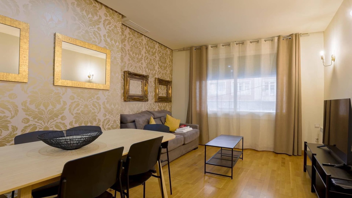Sant Gervasi – la Bonanova Apartment | 14. Gold Small Apartment