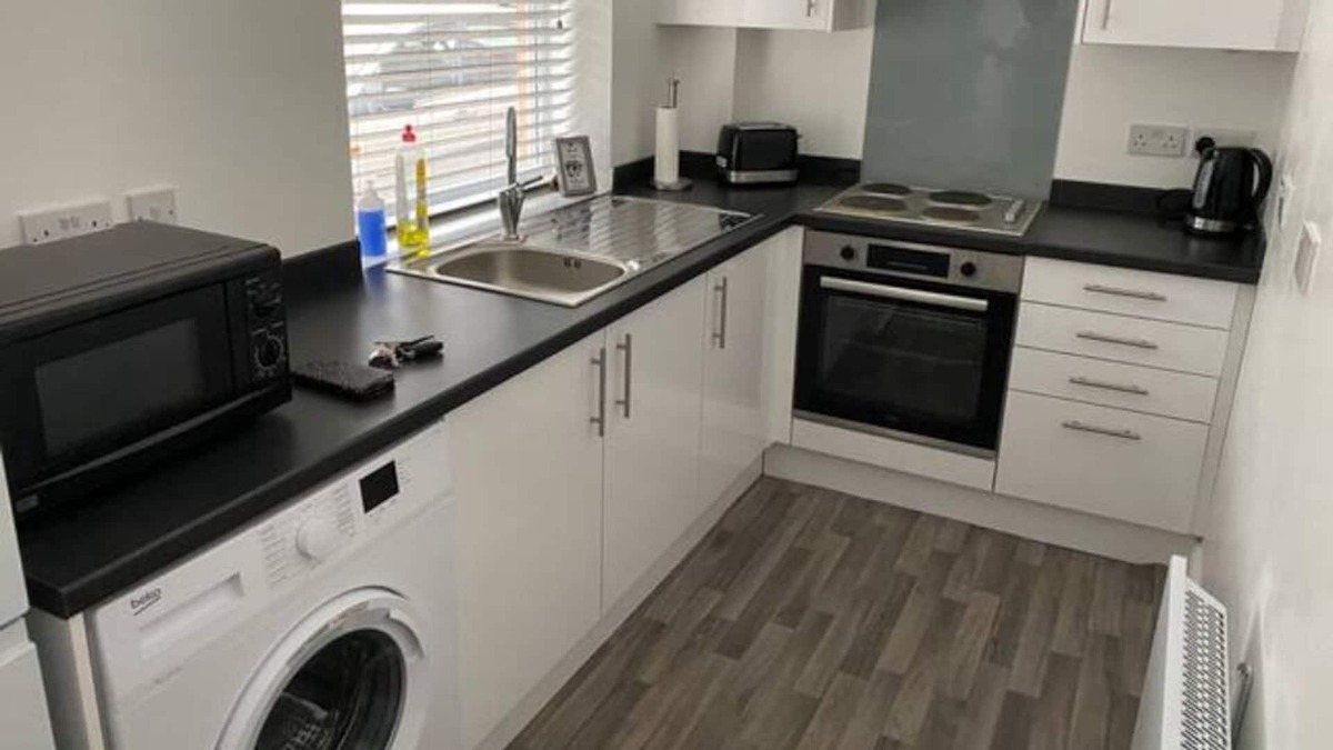 Darlington Apartment | 14 Larchfield House