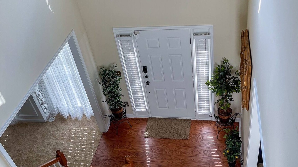 Church Street House | 14 minutes from airport: 16 minutes from Tyler Perry Studios