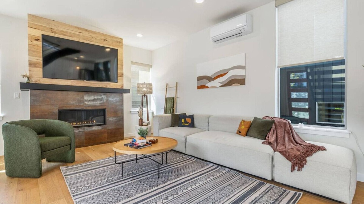North Beacon Hill Villa | 140 - Central Oasis: Roof Terrace