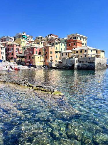 Boccadasse House | 140 m² House ∙ 2 bedrooms ∙ 4 guests