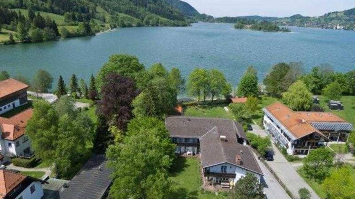 Fischhausen Apartment | 15 holiday apartment with lake view - Haus Seegarten, Baart
