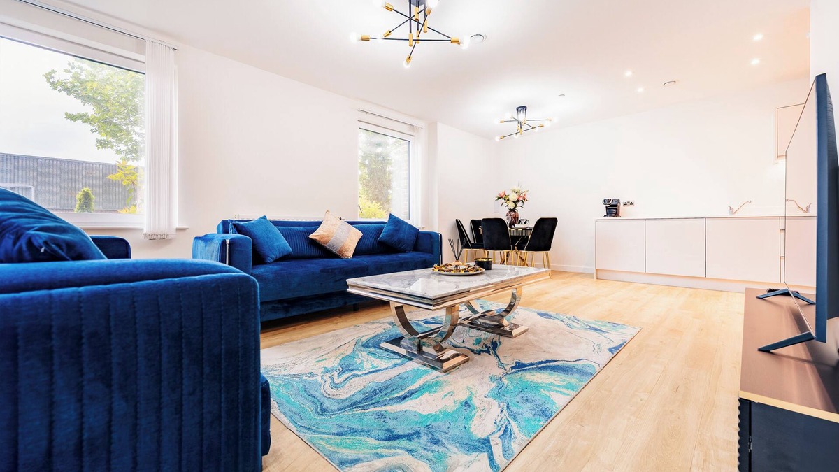 Royal Docks Apartment | -15% LUX Riverside Duplex Masionette By LCY/ExCeL I 25min to Tower of London