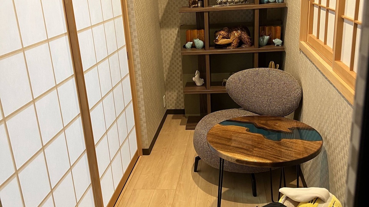 Tanimachi House | 15 min. walk to Shinsaibashi Quiet residential house in the city center 5 min. to Tanimachi 6-chome subway station 5 min. to Matsuya-cho station on Nagahori Tsurumi-ryokuchi line