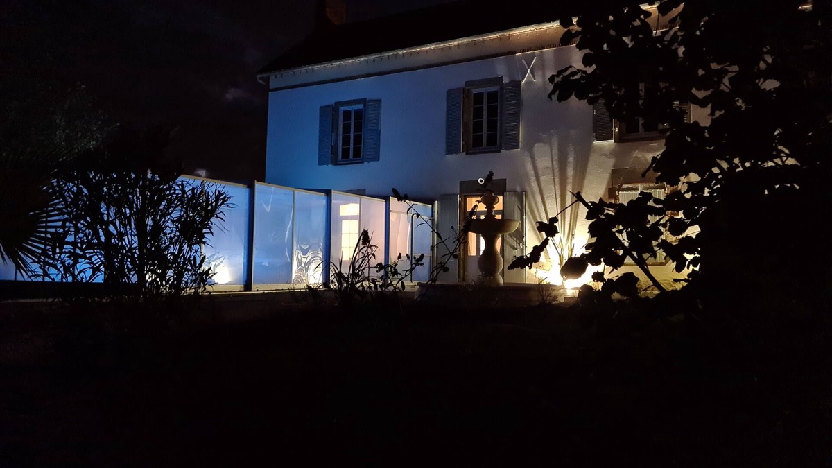 Bournezeau House | 15-person gîte with indoor/heated pool and spa