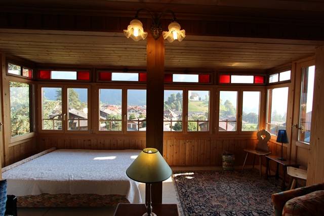 Chateau-d'Oex Apartment | 150 m² Apartment ∙ 4 bedrooms ∙ 7 guests