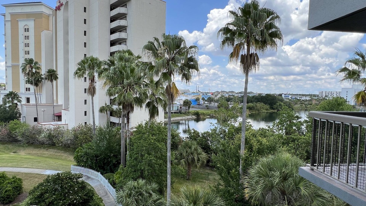 Florida Center Apartment | 1509 - Amazing Vulcano Bay/Universal View