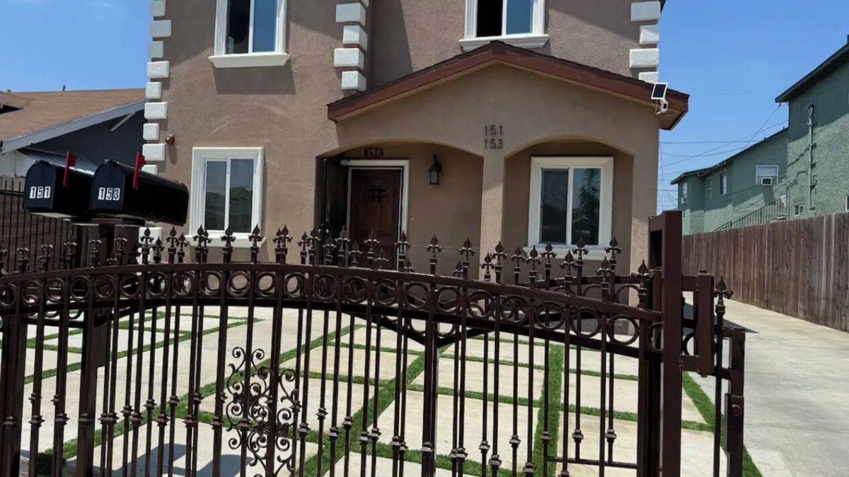 The Flats House | 151/153 Whole Duplex